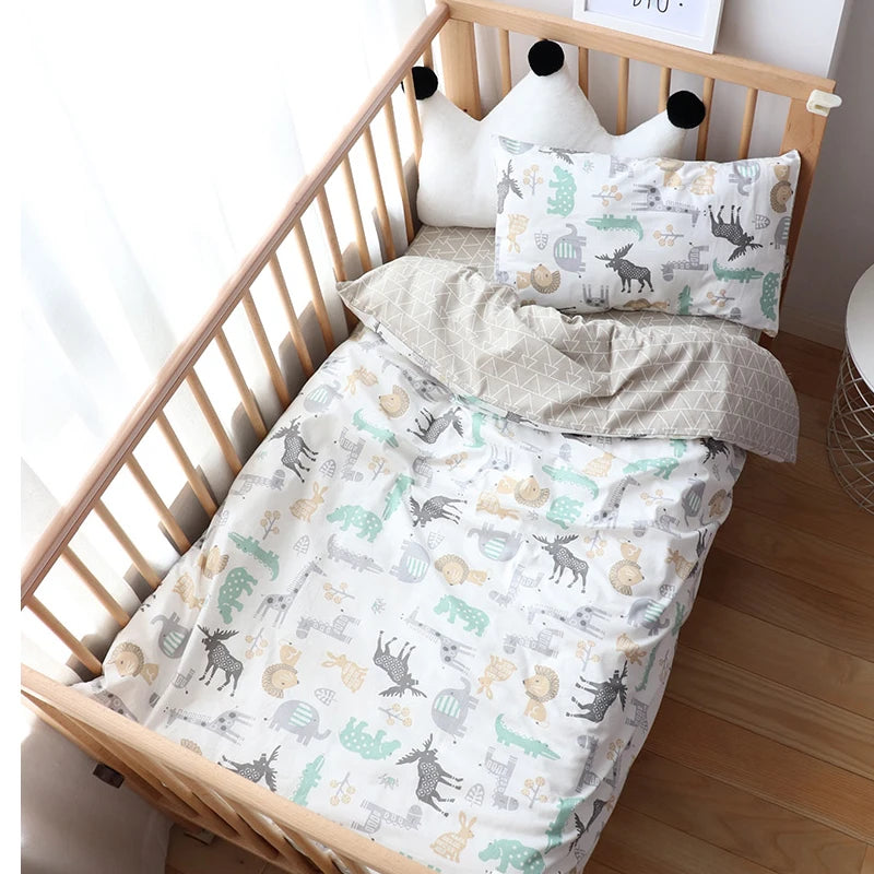 Kiki's Baby Closet 3 Pcs Baby Crib Bedding Set   Boy or Girl Set Include Pillowcase Sheet Duvet Cover