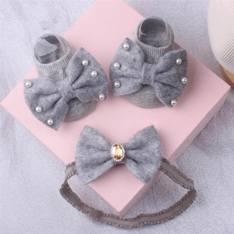 Kiki's Baby Closet 2Pcs Baby Girl Headband and Socks Set