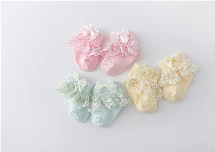 Kiki's Baby Closet Baby Girl Lace Princess Bow Socks