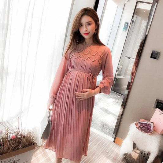 Kiki's Baby Closet Chiffon Long Sleeve Pleated Maternity Dress