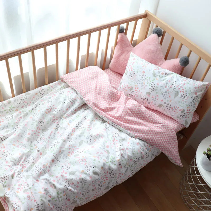 Kiki's Baby Closet 3 Pcs Baby Crib Bedding Set   Boy or Girl Set Include Pillowcase Sheet Duvet Cover