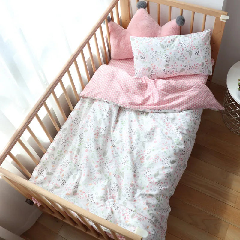 Kiki's Baby Closet 3 Pcs Baby Crib Bedding Set   Boy or Girl Set Include Pillowcase Sheet Duvet Cover