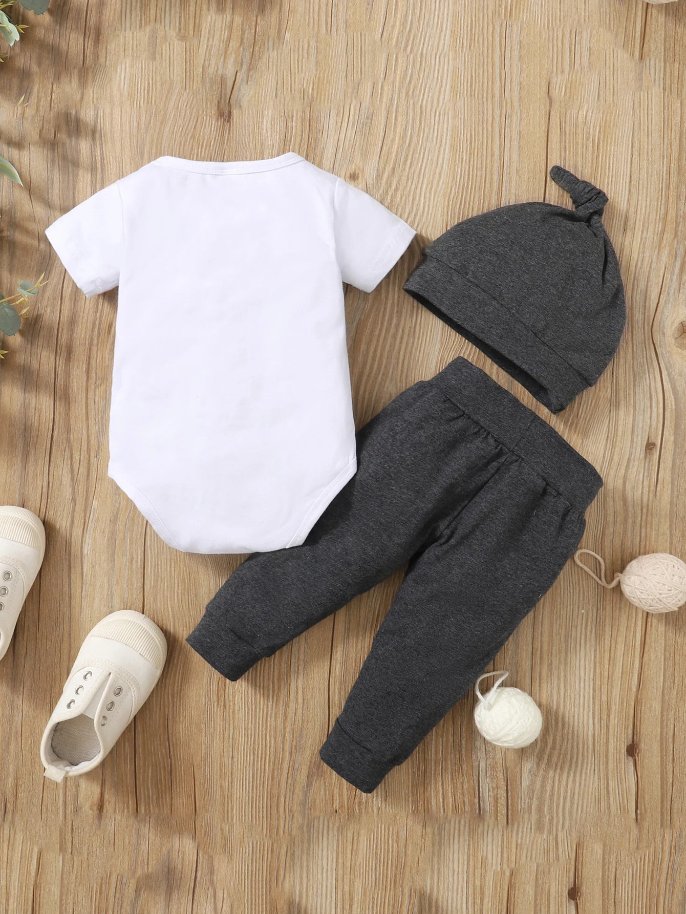 Kiki's Baby Closet Baby Boy 3Pcs Letter Bodysuit with Pants and Hat